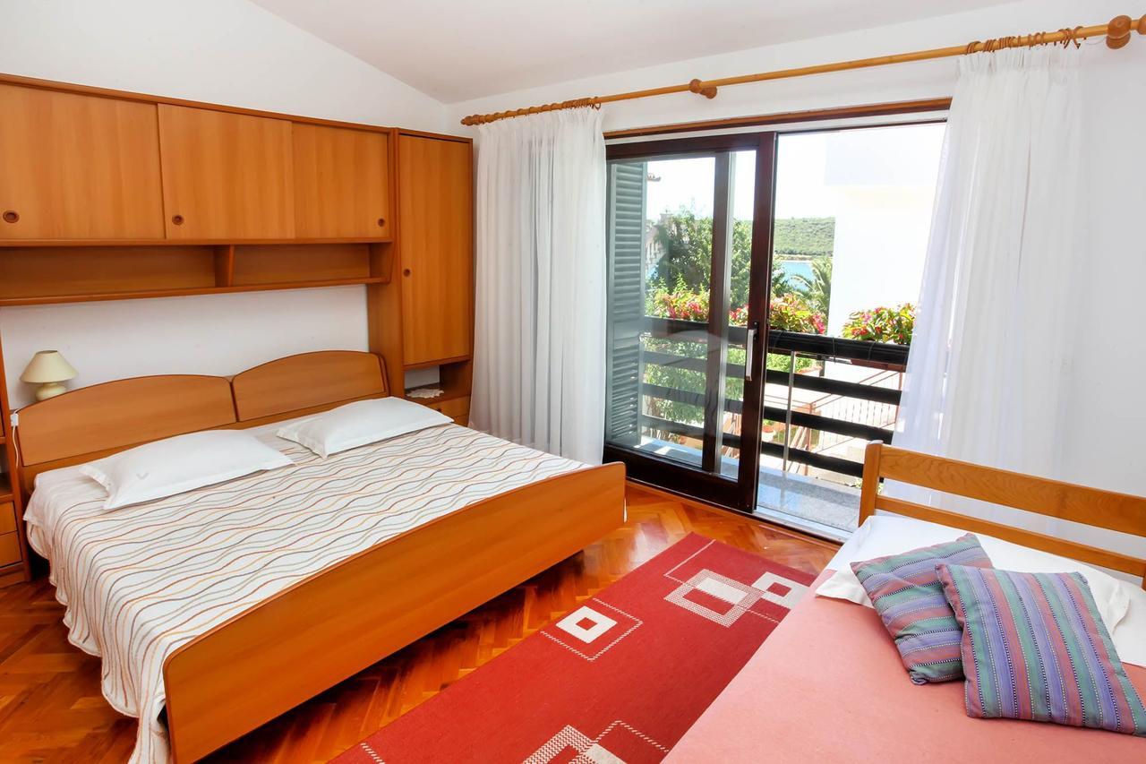 Apartments Patricia บานโจเล ภายนอก รูปภาพ